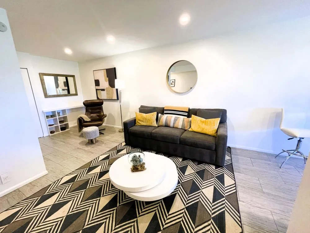 5300 E Waverly Drive #K14 Palm Springs, CA 92264
