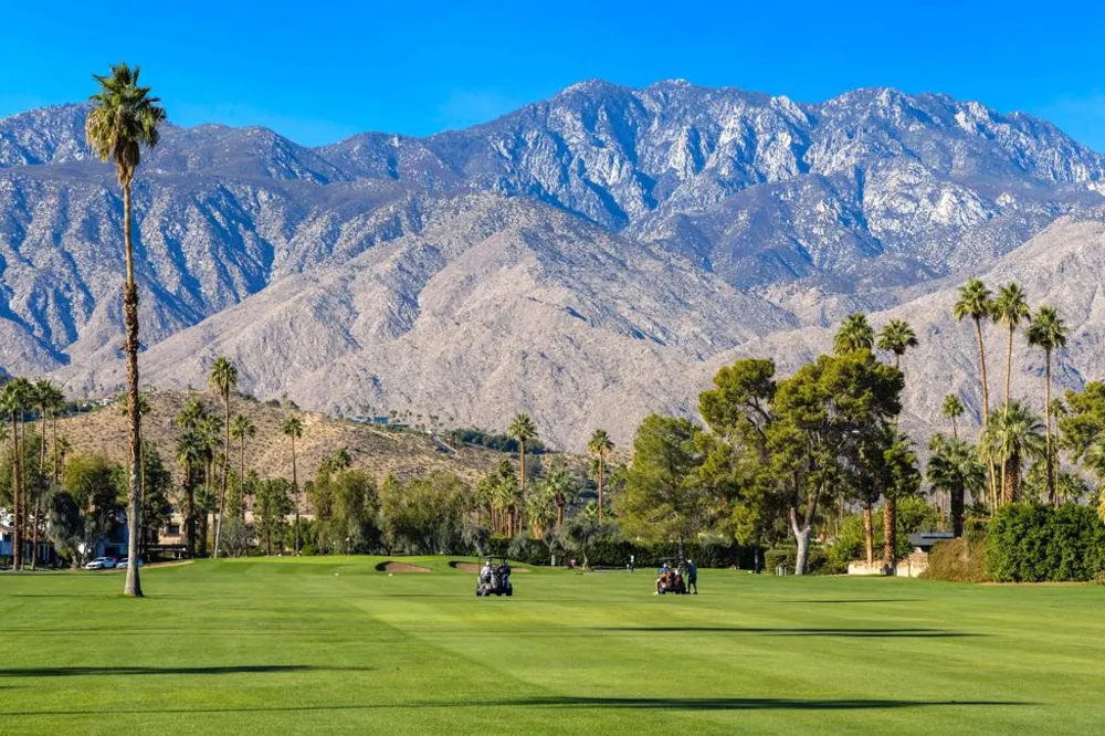 5300 E Waverly Drive #K14 Palm Springs, CA 92264