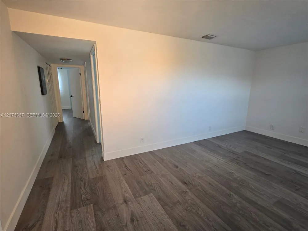 500 NE 2nd St #417 Dania Beach, FL 33004