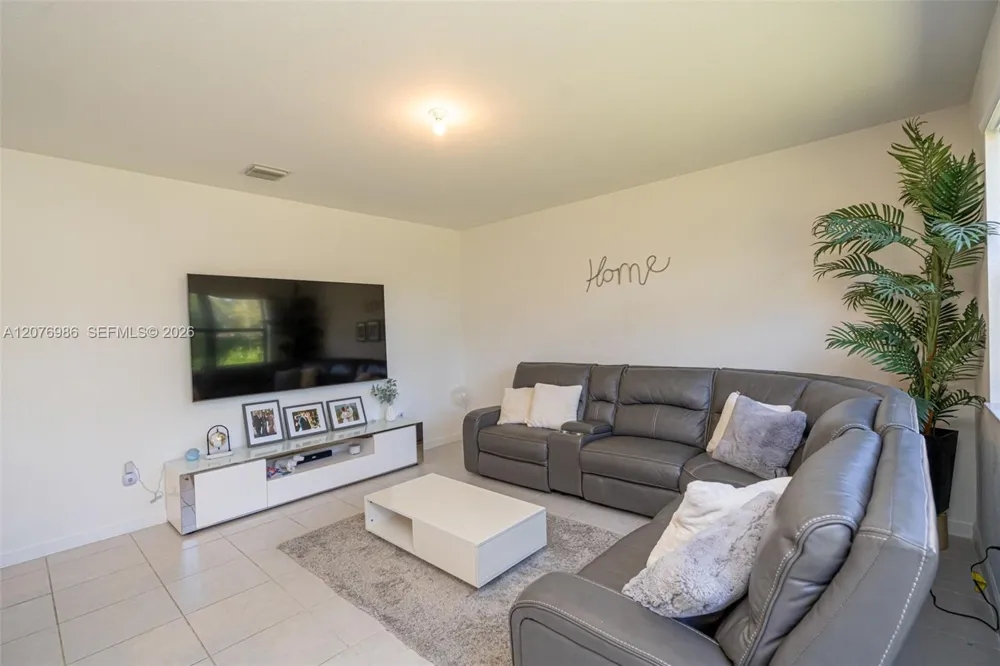 139 NE 27th Ter Homestead, FL 33033