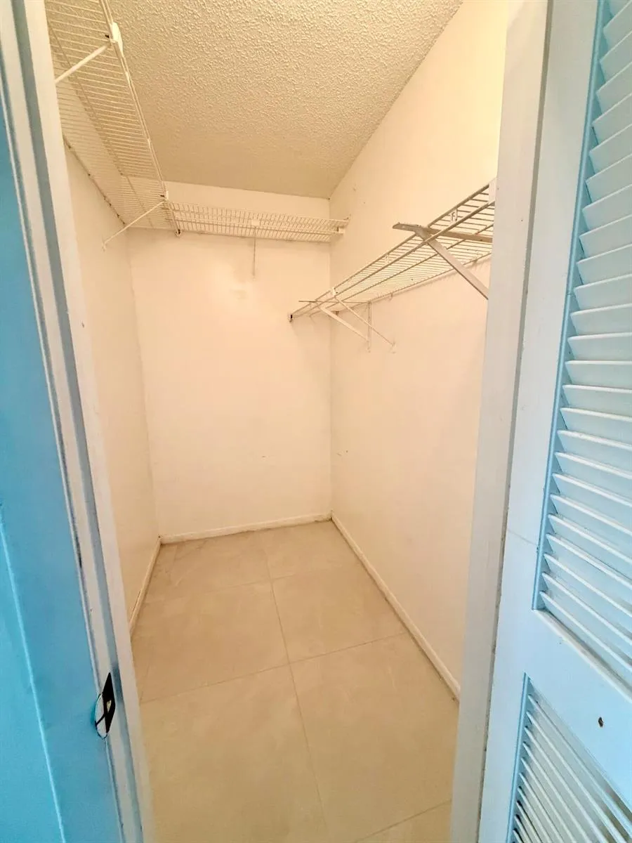 4159 NW 90th Avenue #204 Coral Springs, FL 33065