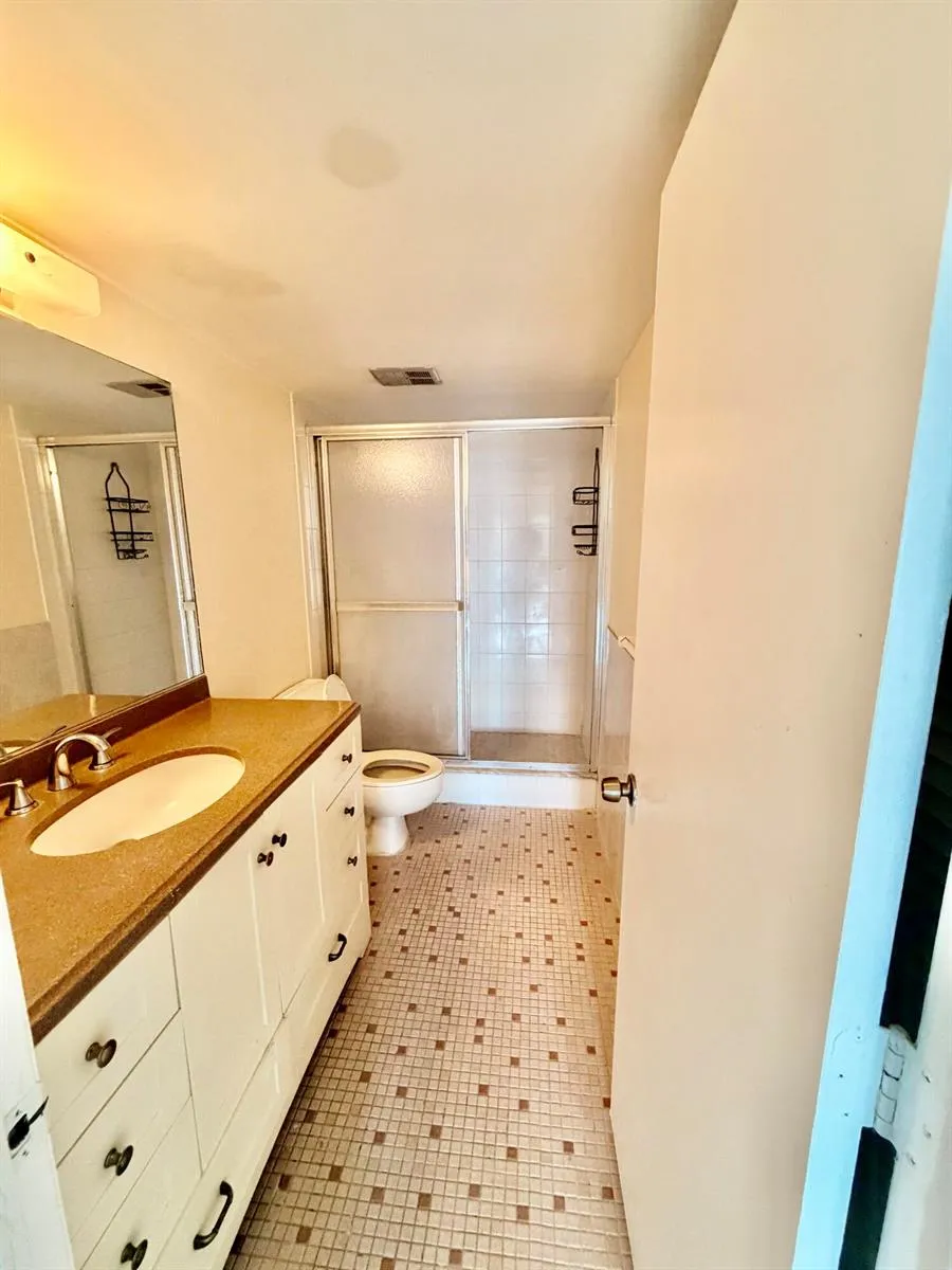 4159 NW 90th Avenue #204 Coral Springs, FL 33065