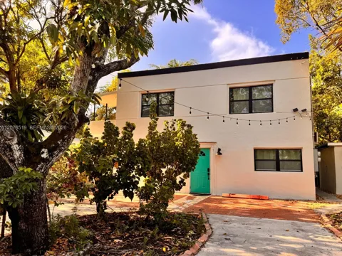 277 NE 55th St #1-Front