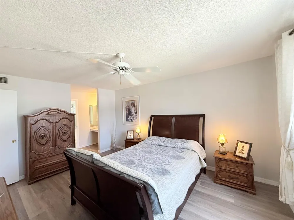2800 NW 47th Terrace #106B Lauderdale Lakes, FL 33313