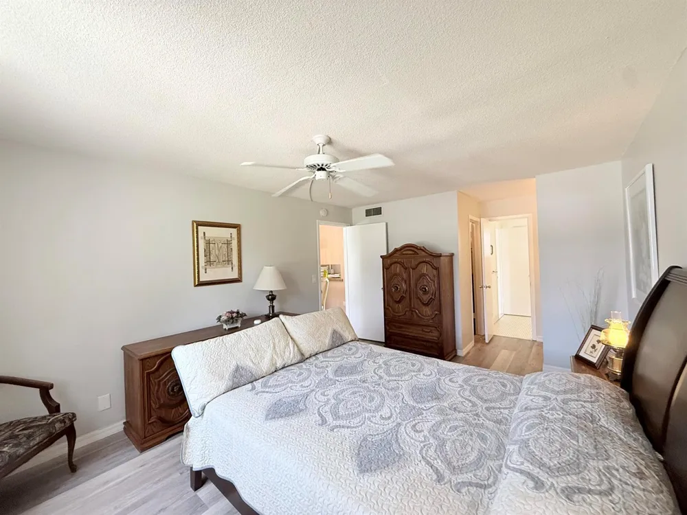 2800 NW 47th Terrace #106B Lauderdale Lakes, FL 33313