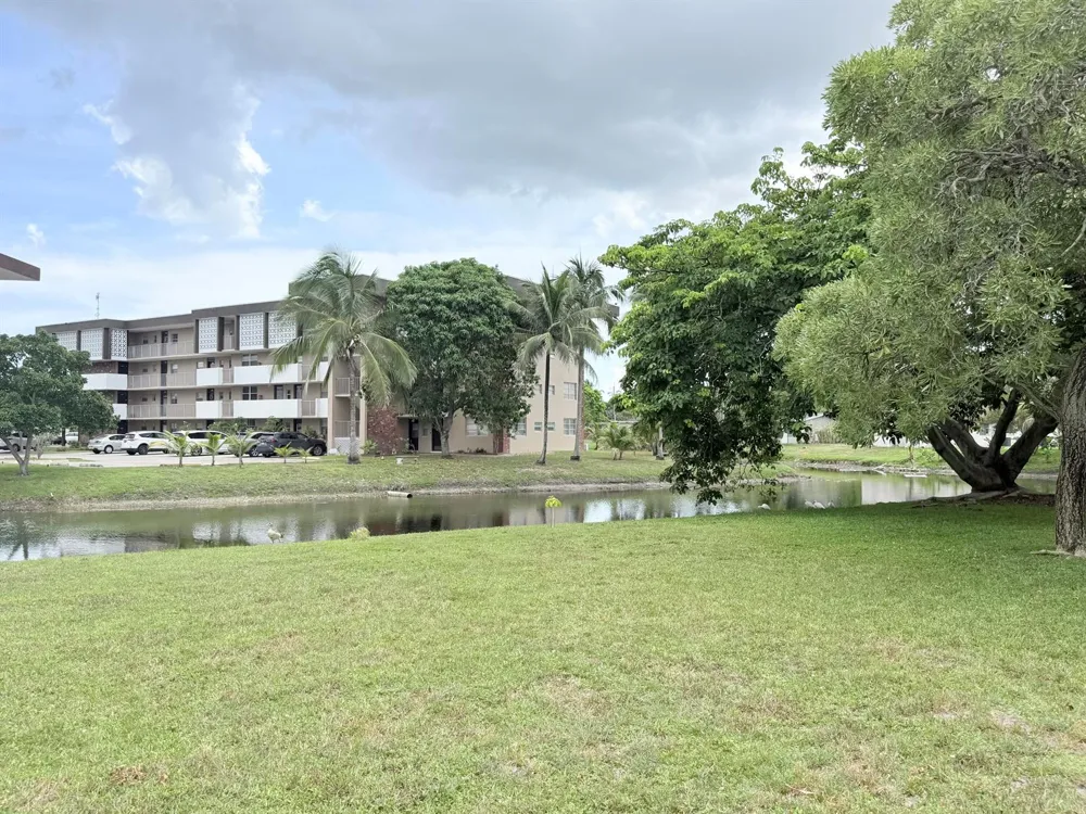 2800 NW 47th Terrace #106B Lauderdale Lakes, FL 33313