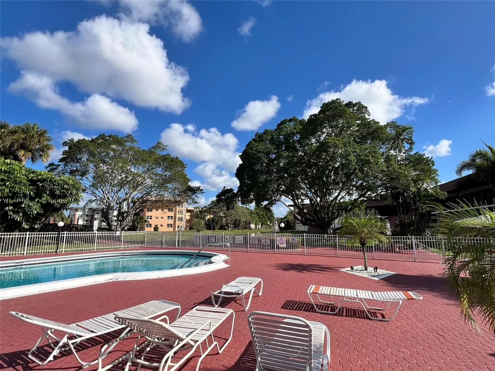 2800 NW 47th Terrace #106B Lauderdale Lakes, FL 33313