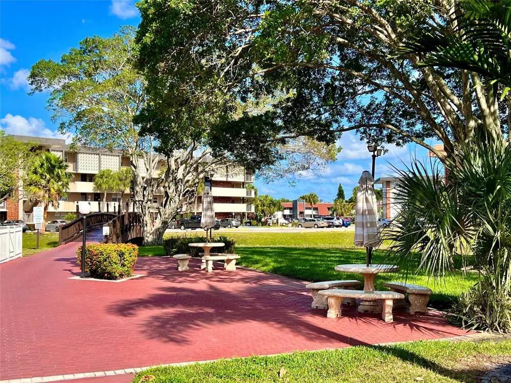 2800 NW 47th Terrace #106B Lauderdale Lakes, FL 33313