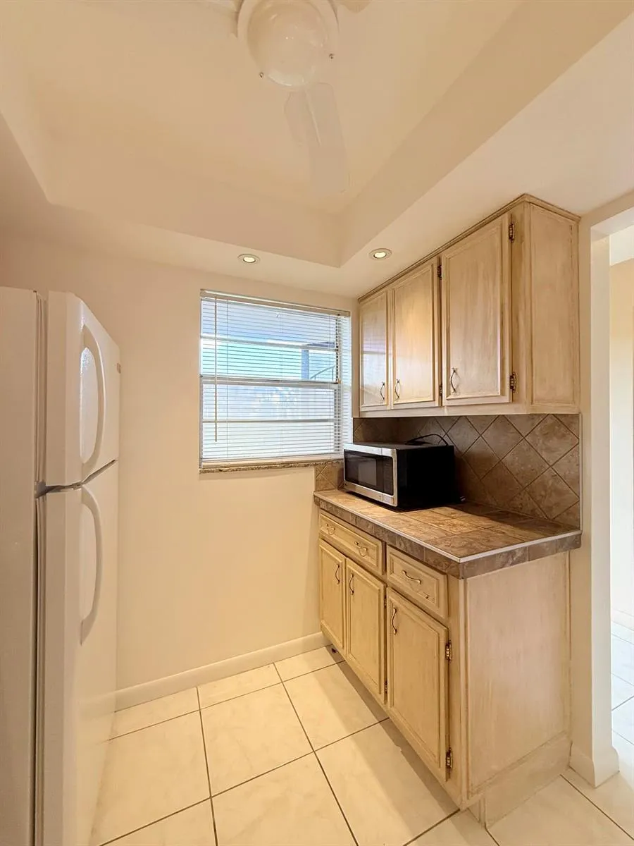 2800 NW 47th Terrace #106B Lauderdale Lakes, FL 33313