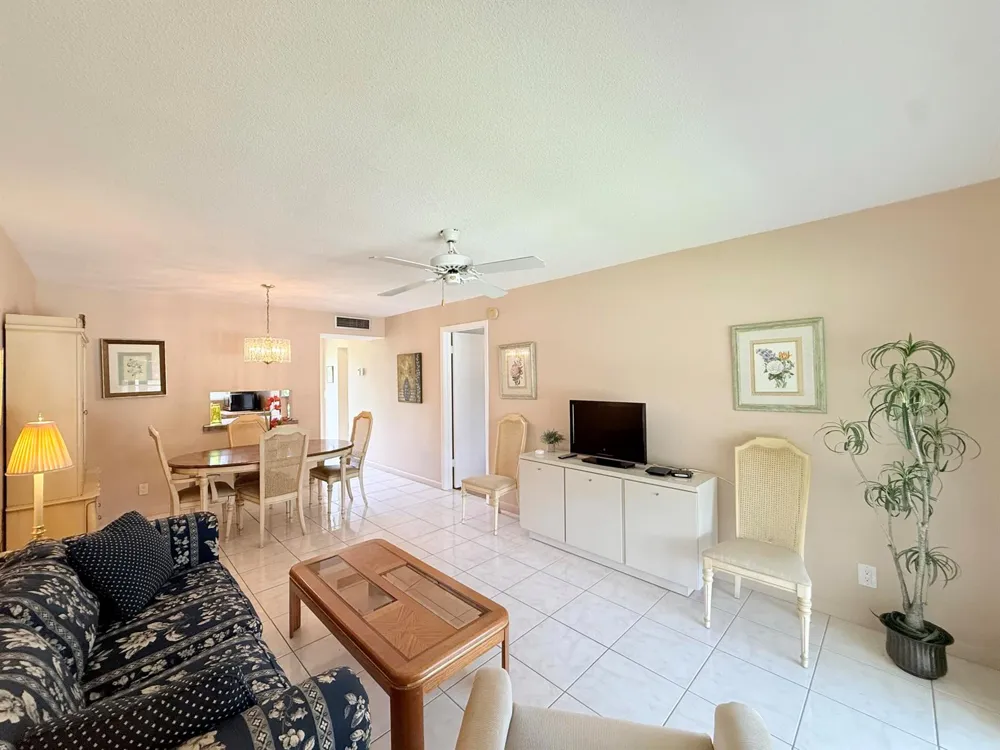 2800 NW 47th Terrace #106B Lauderdale Lakes, FL 33313
