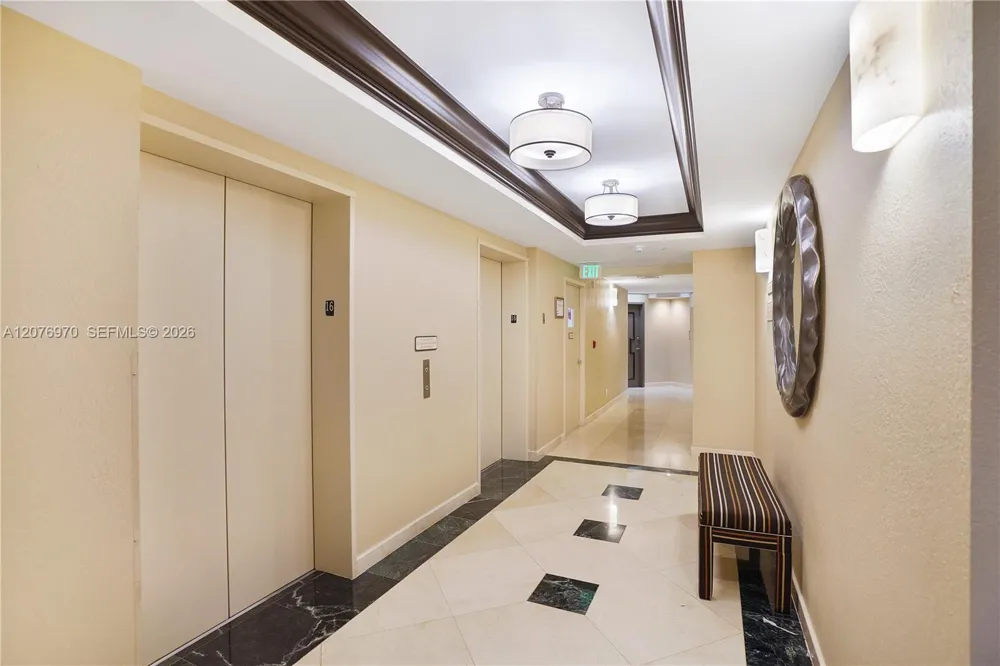 3600 Yacht Club Dr #1602 Aventura, FL 33180