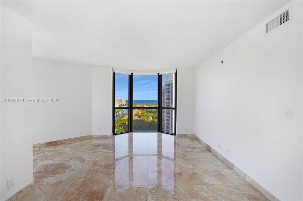 3600 Yacht Club Dr #1602 Aventura, FL 33180