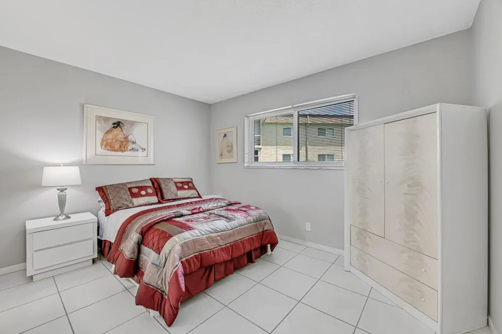 752 LORI DRIVE #217 Palm Springs, FL 33461