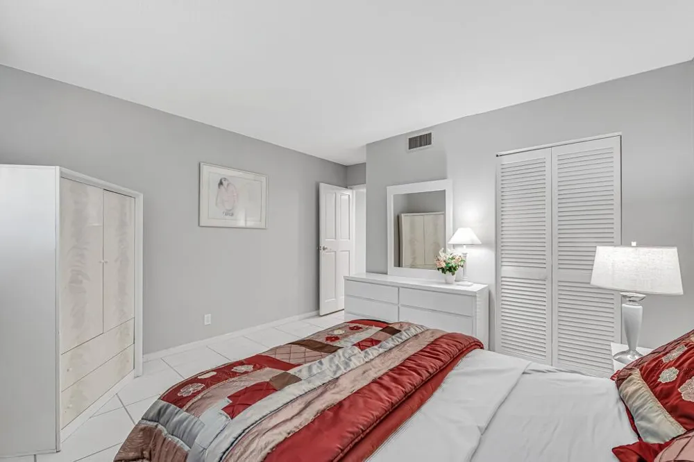 752 LORI DRIVE #217 Palm Springs, FL 33461