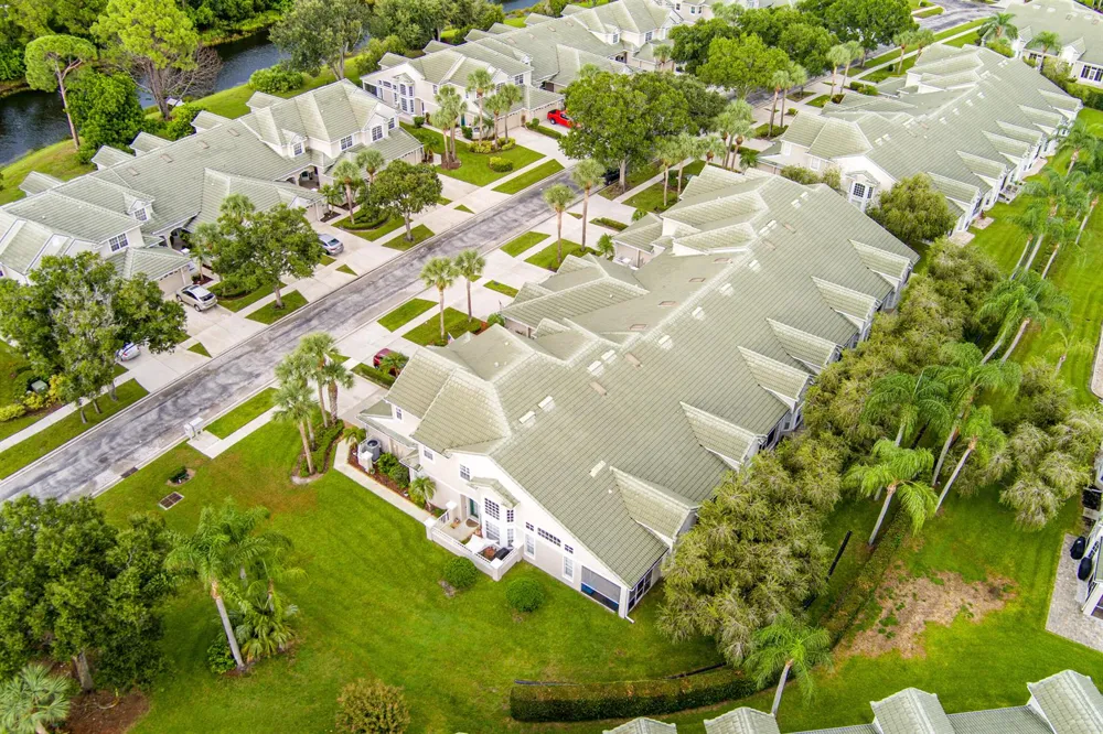 1686 SW Harbour Isles Circle Port St. Lucie, FL 34986
