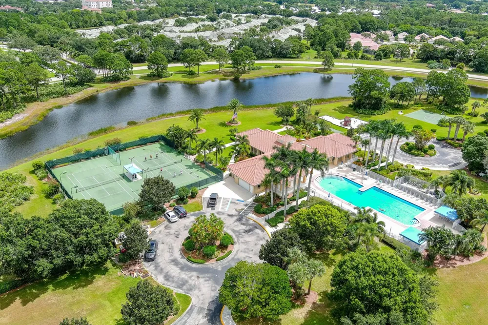 1686 SW Harbour Isles Circle Port St. Lucie, FL 34986