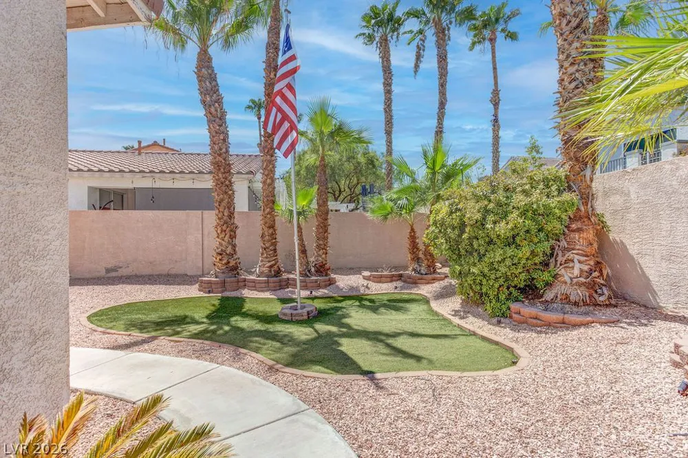 325 Brilliant Summit Circle Henderson, NV 89052