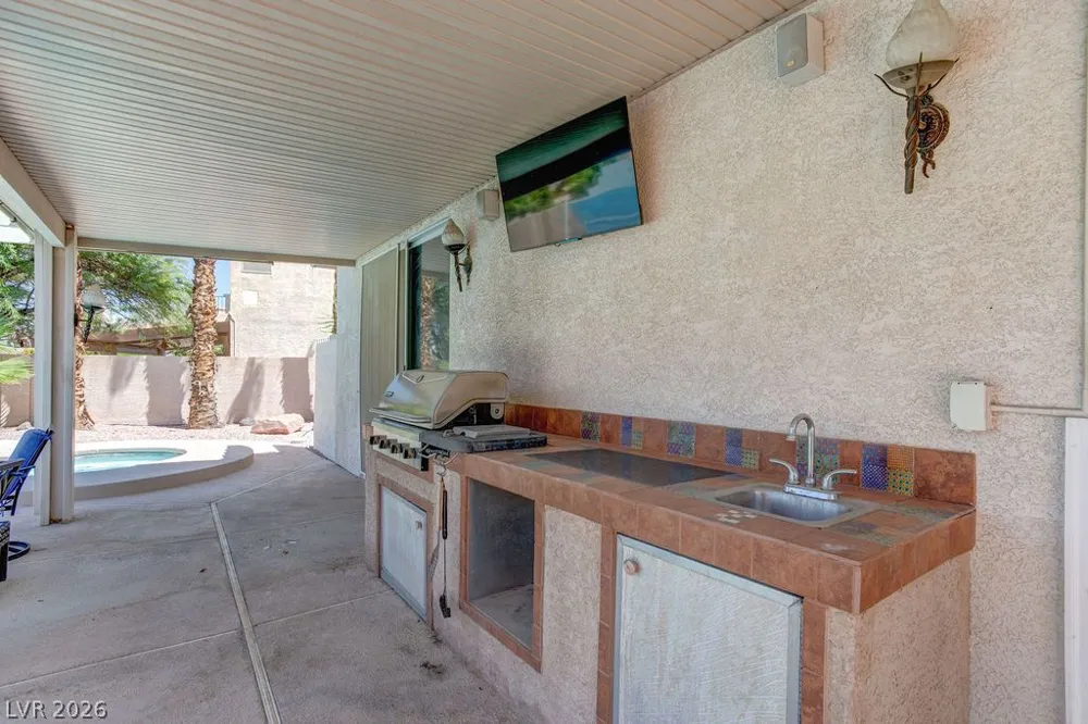 325 Brilliant Summit Circle Henderson, NV 89052