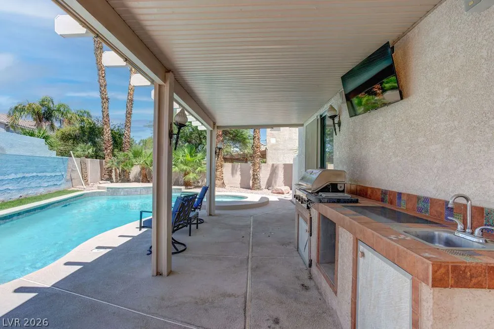 325 Brilliant Summit Circle Henderson, NV 89052