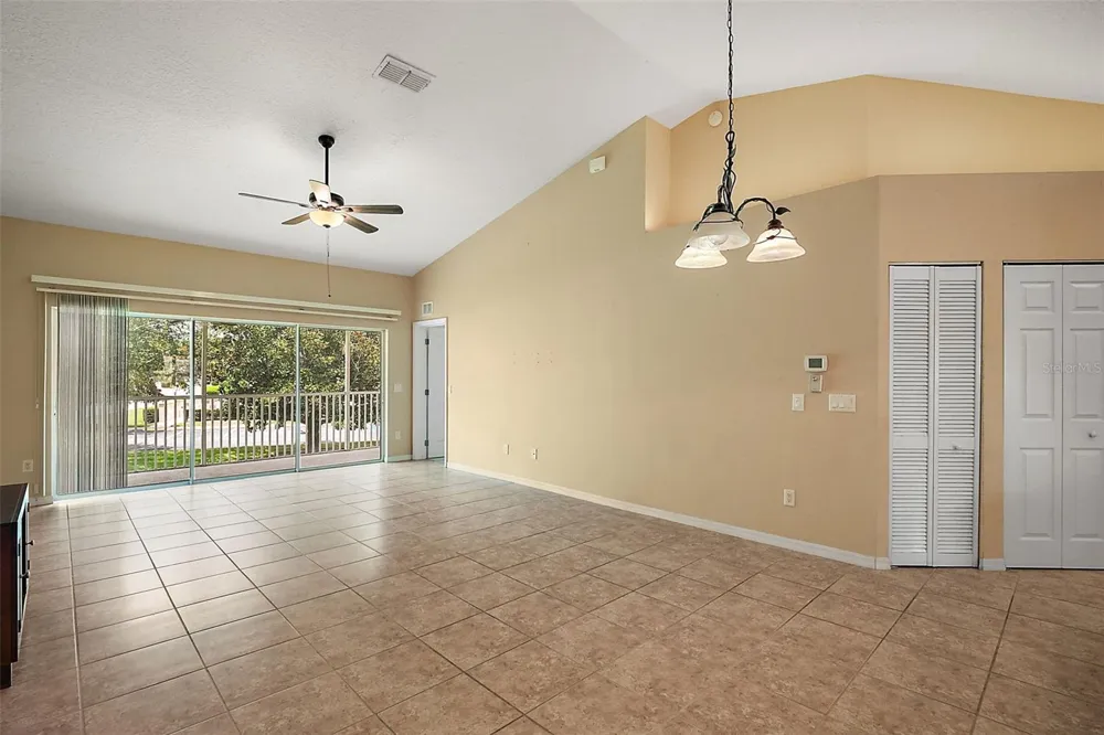 5368 COMPASS POINT #202 Oxford, FL 34484