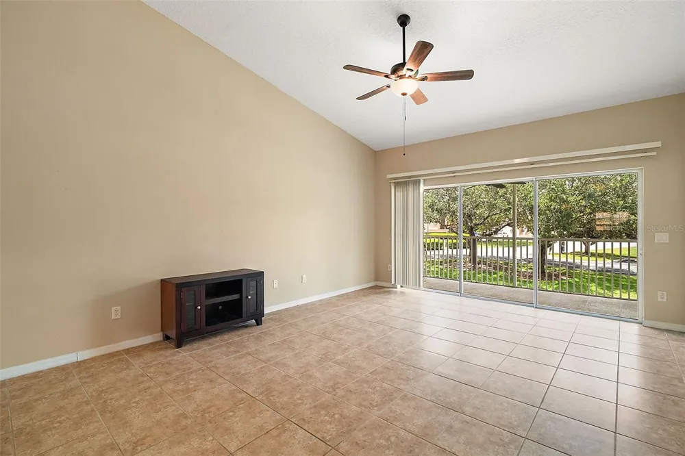 5368 COMPASS POINT #202 Oxford, FL 34484