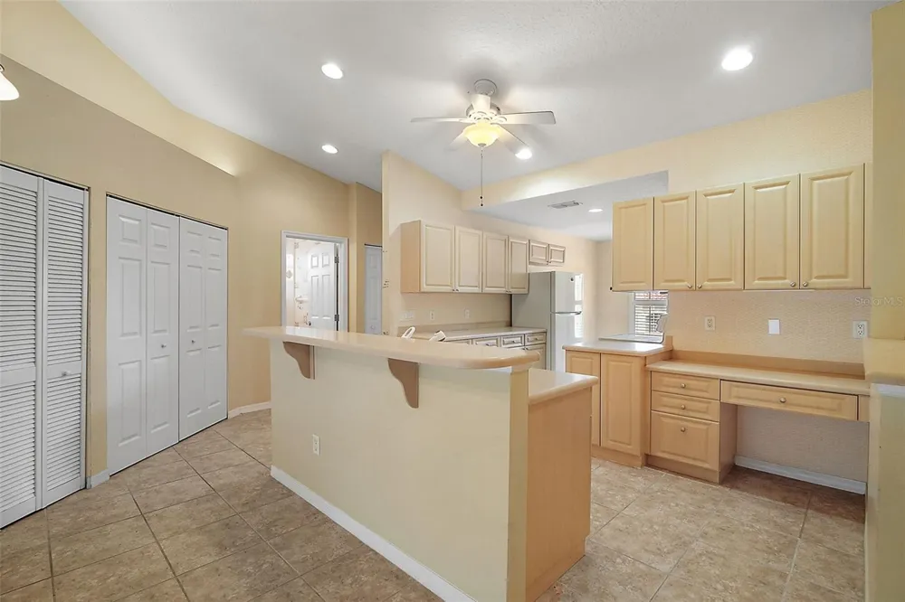 5368 COMPASS POINT #202 Oxford, FL 34484