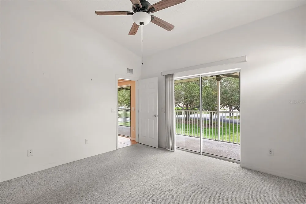 5368 COMPASS POINT #202 Oxford, FL 34484