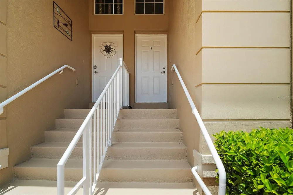 5368 COMPASS POINT #202 Oxford, FL 34484
