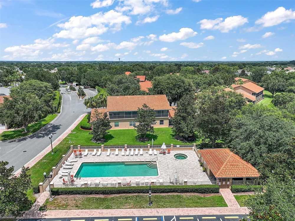 5368 COMPASS POINT #202 Oxford, FL 34484