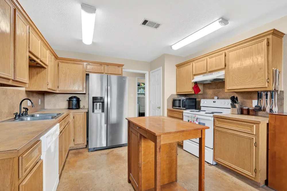 2416 Merle Drive Copperas Cove, TX 76522