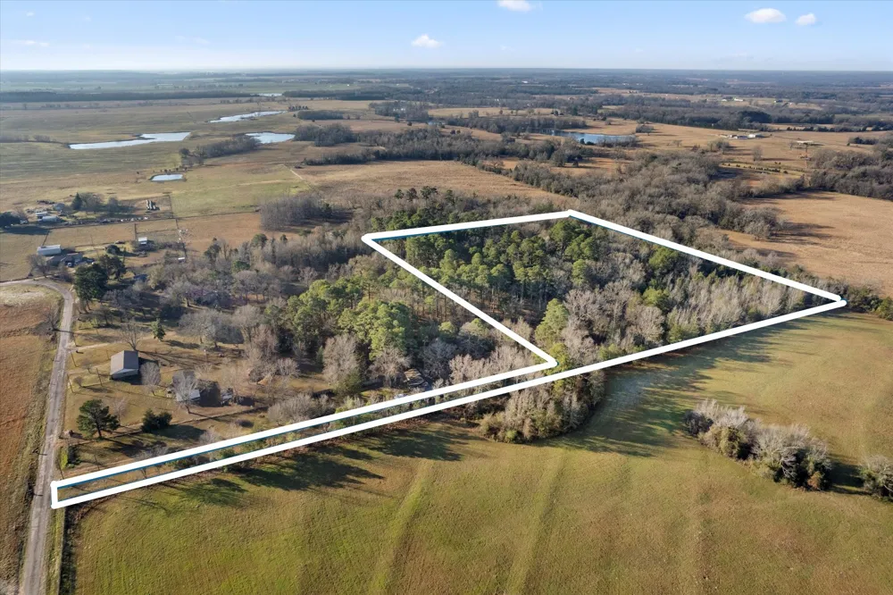 CR 1240 Mt Pleasant, TX 75455