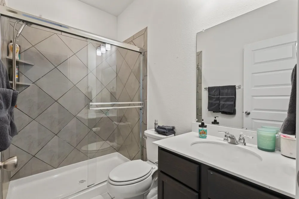 925 West Drive Aubrey, TX 76227
