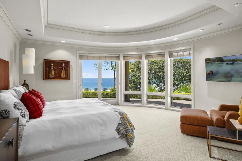 2516 Ruette Nicole La Jolla, CA 92037