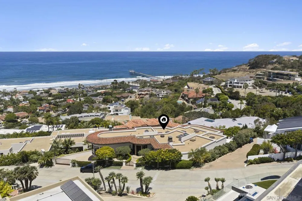 2516 Ruette Nicole La Jolla, CA 92037