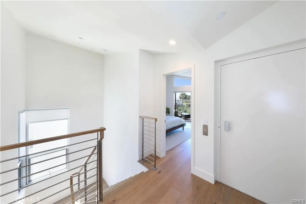 3920 E Coast Highway Corona del Mar, CA 92625