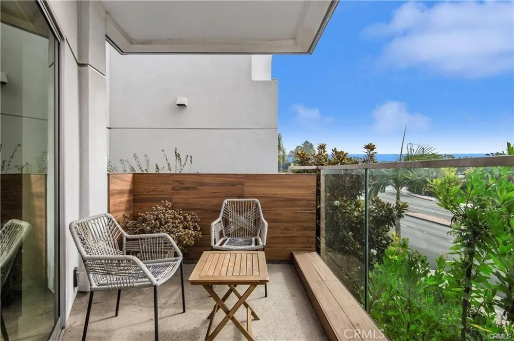 3920 E Coast Highway Corona del Mar, CA 92625