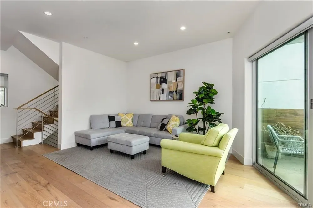 3920 E Coast Highway Corona del Mar, CA 92625