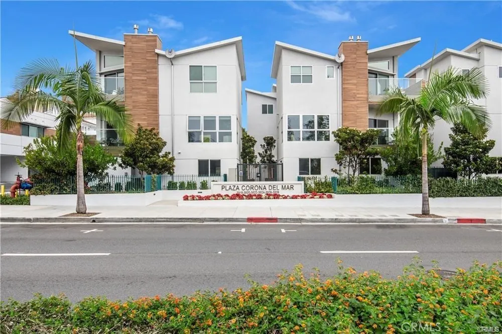 3920 E Coast Highway Corona del Mar, CA 92625