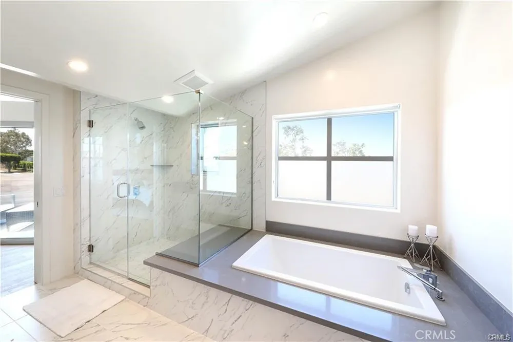 3920 E Coast Highway Corona del Mar, CA 92625