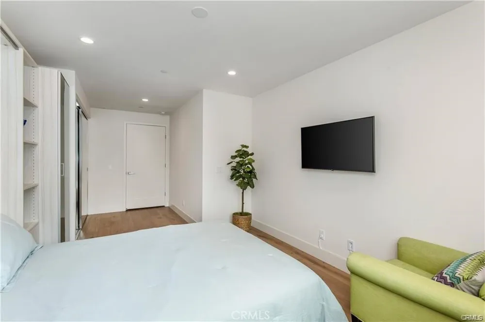 3920 E Coast Highway Corona del Mar, CA 92625