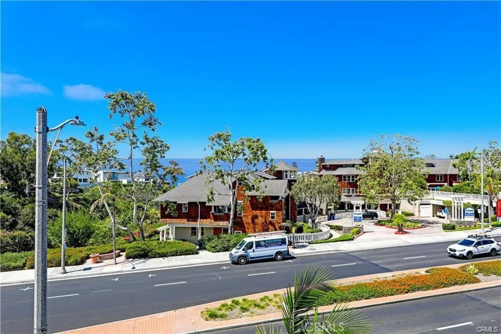 3920 E Coast Highway Corona del Mar, CA 92625
