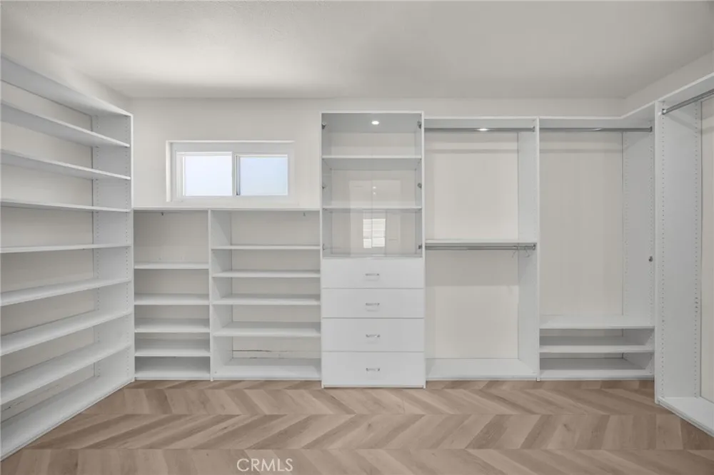 1025 Woodcrest Brea, CA 92821