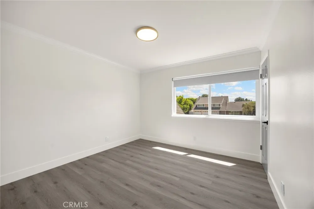 1025 Woodcrest Brea, CA 92821