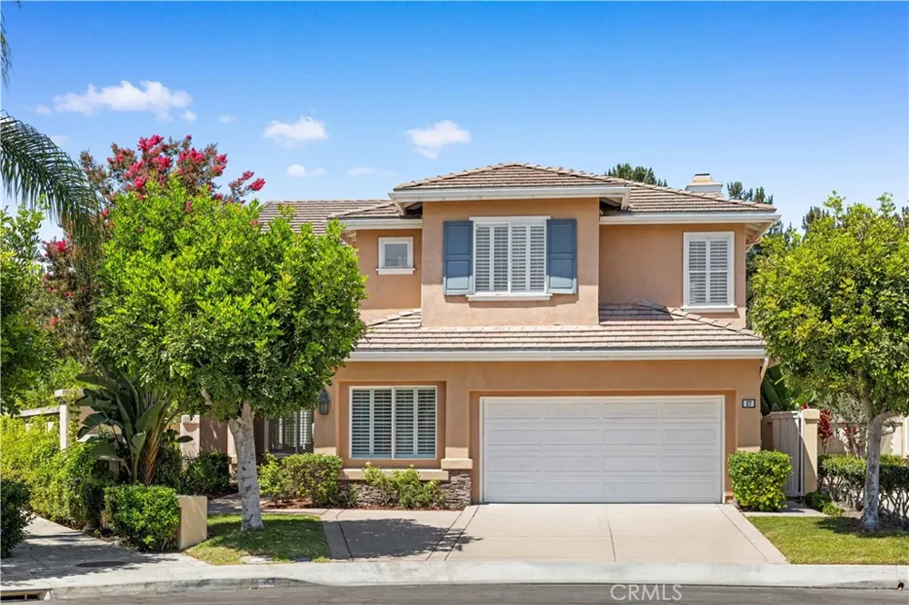 37 Festivo Irvine, CA 92606