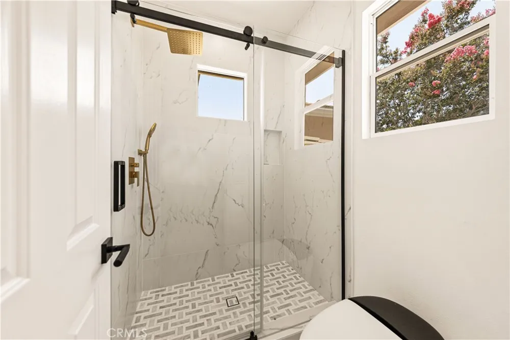 37 Festivo Irvine, CA 92606