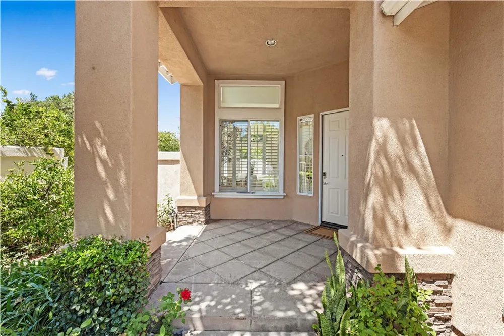 37 Festivo Irvine, CA 92606