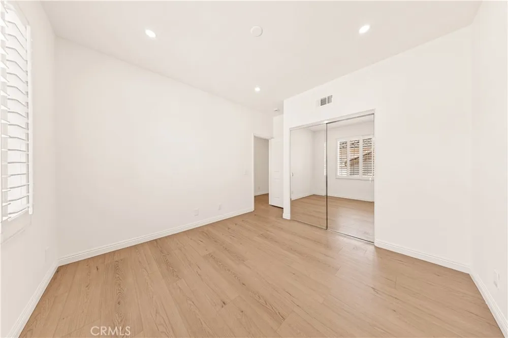 37 Festivo Irvine, CA 92606