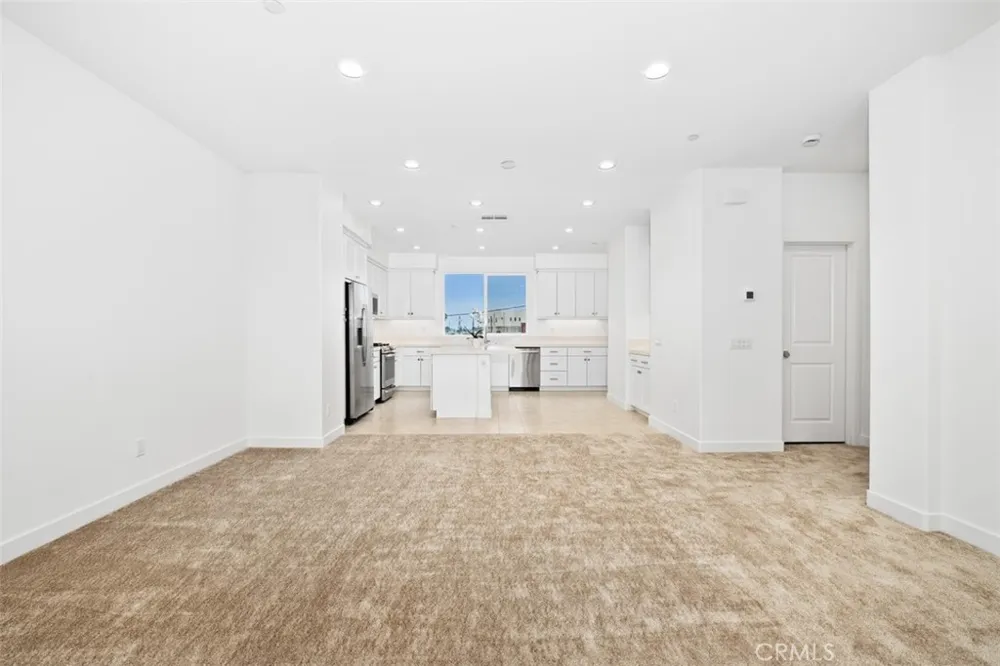 1637 W Lincoln Avenue #102 Anaheim, CA 92801