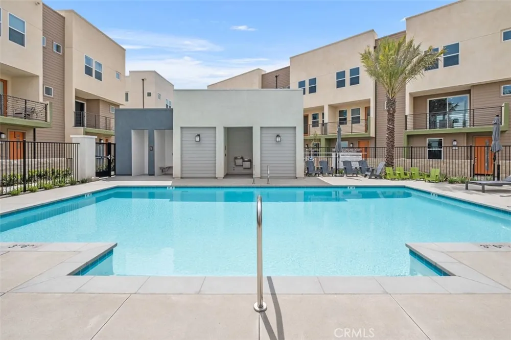 1637 W Lincoln Avenue #102 Anaheim, CA 92801