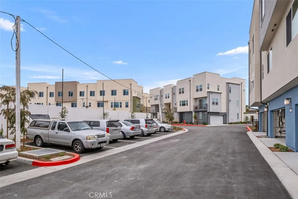 1637 W Lincoln Avenue #102 Anaheim, CA 92801